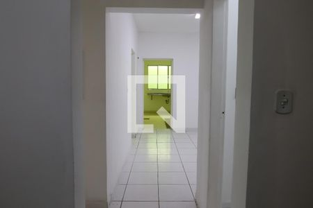 Casa à venda com 240m², 4 quartos e 4 vagasCorredor