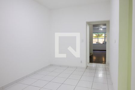 Casa à venda com 240m², 4 quartos e 4 vagasCopa