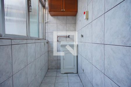 Apartamento à venda com 65m², 2 quartos e sem vagaÁrea de serviço
