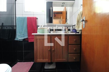 Casa à venda com 150m², 4 quartos e 3 vagasBanheiro da suíte 1