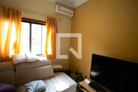 Casa de condomínio à venda com 509m², 5 quartos e 4 vagas Casa de condomínio à venda com 509m², 5 quartos e 4 vagasSala 2