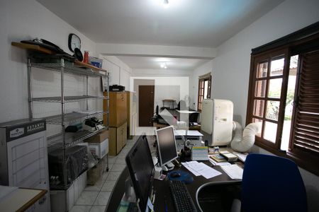 Casa de condomínio à venda com 509m², 5 quartos e 4 vagas Casa de condomínio à venda com 509m², 5 quartos e 4 vagascasa fundos / escritorio