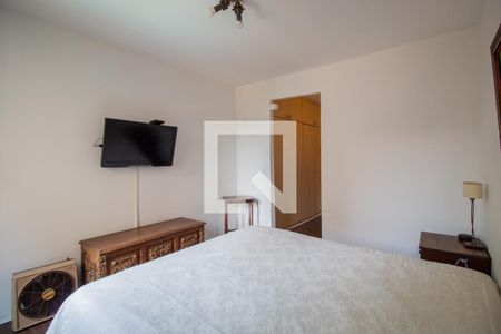 Apartamento à venda com 132m², 4 quartos e 2 vagas Apartamento à venda com 132m², 4 quartos e 2 vagasSuíte master