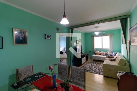 Apartamento à venda com 92m², 2 quartos e 1 vaga Apartamento à venda com 92m², 2 quartos e 1 vagaSalas