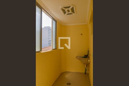 Apartamento à venda com 70m², 2 quartos e 1 vagaÁrea de Serviço