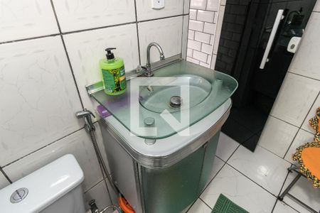 Apartamento à venda com 52m², 2 quartos e sem vaga Apartamento à venda com 52m², 2 quartos e sem vagaBanheiro