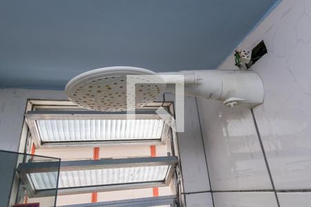 Apartamento à venda com 52m², 2 quartos e sem vaga Apartamento à venda com 52m², 2 quartos e sem vagaBanheiro