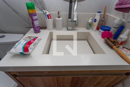 Apartamento à venda com 78m², 2 quartos e 1 vaga Apartamento à venda com 78m², 2 quartos e 1 vagaBanheiro social