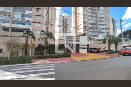 Apartamento à venda com 103m², 2 quartos e 2 vagasFachada