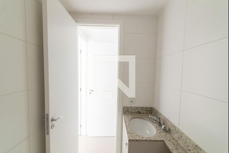 Apartamento à venda com 70m², 2 quartos e sem vagaBanheiro da Suíte 1