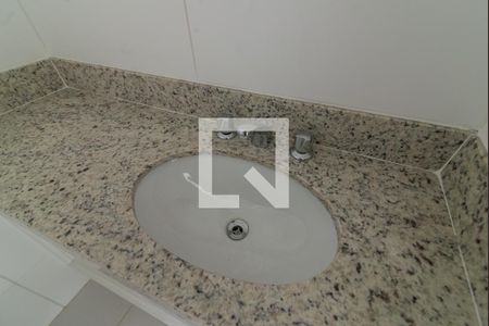 Apartamento à venda com 70m², 2 quartos e sem vagaBanheiro da Suíte 2