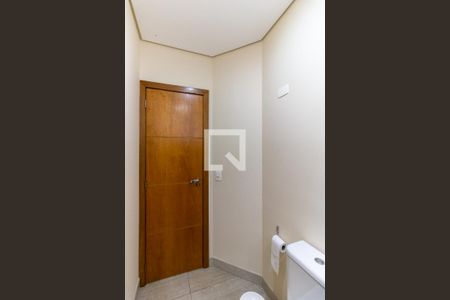 Casa à venda com 302m², 4 quartos e 4 vagas Casa à venda com 302m², 4 quartos e 4 vagasLavabo