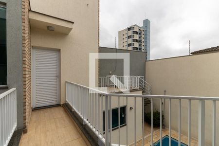 Casa à venda com 302m², 4 quartos e 4 vagas Casa à venda com 302m², 4 quartos e 4 vagasVaranda da Suíte 1