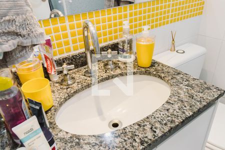 Apartamento à venda com 61m², 3 quartos e 1 vaga Apartamento à venda com 61m², 3 quartos e 1 vagaBanheiro 2 Pia
