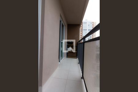 Apartamento à venda com 28m², 1 quarto e sem vaga Apartamento à venda com 28m², 1 quarto e sem vagaSacada