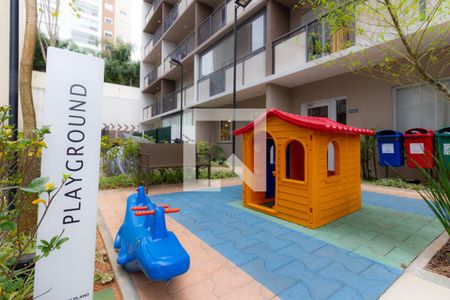 Apartamento à venda com 28m², 1 quarto e sem vaga Apartamento à venda com 28m², 1 quarto e sem vagaÁrea Comum - Playground