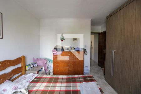 Casa à venda com 130m², 3 quartos e 2 vagas Casa à venda com 130m², 3 quartos e 2 vagassuíte