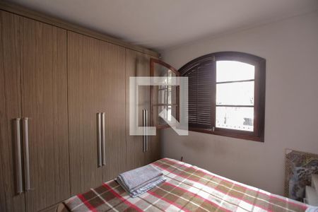 Casa à venda com 130m², 3 quartos e 2 vagas Casa à venda com 130m², 3 quartos e 2 vagassuíte