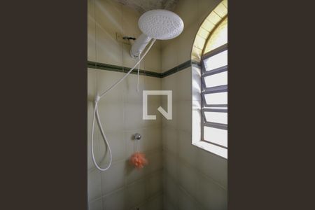Casa à venda com 130m², 3 quartos e 2 vagas Casa à venda com 130m², 3 quartos e 2 vagassuíte