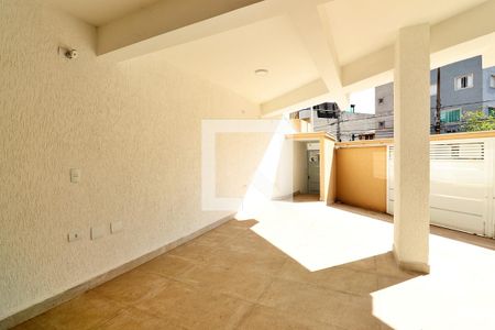 Casa à venda com 129m², 2 quartos e 2 vagasGaragem