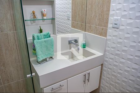 Apartamento à venda com 71m², 2 quartos e 1 vaga Apartamento à venda com 71m², 2 quartos e 1 vagabanheiro