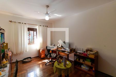 Casa à venda com 230m², 4 quartos e 4 vagas Casa à venda com 230m², 4 quartos e 4 vagasQuarto 02