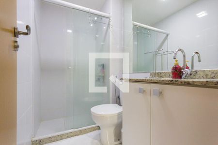 Apartamento à venda com 81m², 2 quartos e 1 vagaBanheiro da Suíte