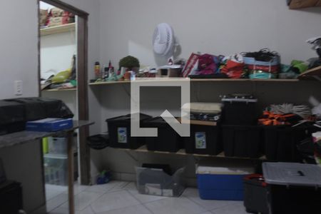 Casa à venda com 248m², 3 quartos e 6 vagasEscritório