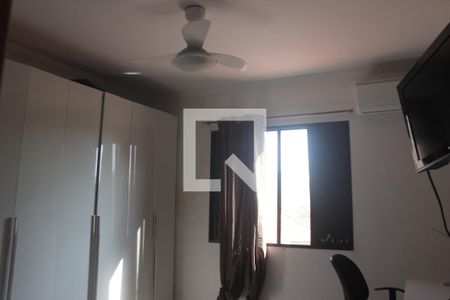 Casa à venda com 248m², 3 quartos e 6 vagasQuarto 2