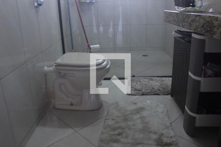 Casa à venda com 248m², 3 quartos e 6 vagasBanheiro 1