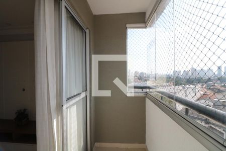 Sacada  de apartamento para alugar com 3 quartos, 72m² em Vila Bertioga, São Paulo