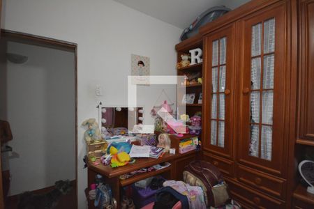 Vista do Quarto 1 de apartamento para alugar com 3 quartos, 90m² em Irajá, Rio de Janeiro