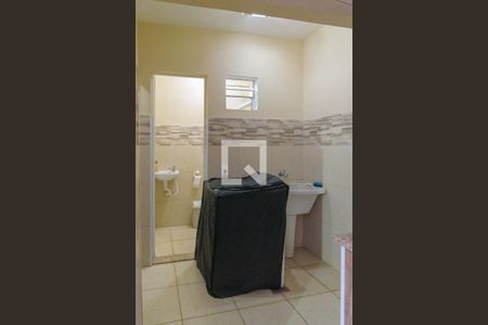 Casa à venda com 290m², 3 quartos e 4 vagas Casa à venda com 290m², 3 quartos e 4 vagasÁrea de Serviço