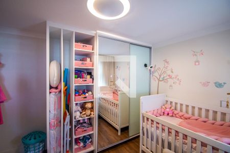 Apartamento à venda com 224m², 3 quartos e 2 vagas Apartamento à venda com 224m², 3 quartos e 2 vagasSuíte 3