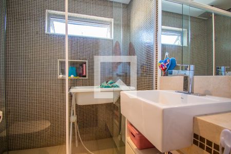 Apartamento à venda com 224m², 3 quartos e 2 vagas Apartamento à venda com 224m², 3 quartos e 2 vagasBanheiro da Suíte 3