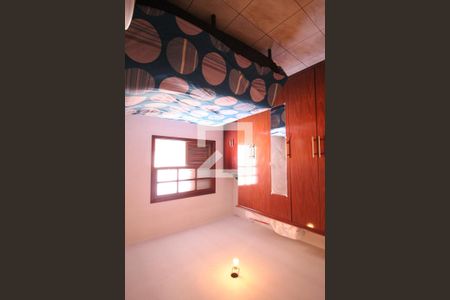 Casa à venda com 240m², 3 quartos e 2 vagasQuarto 3