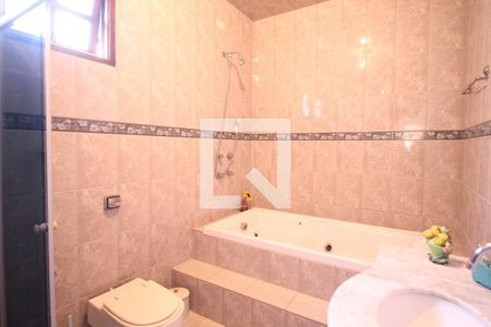 Casa à venda com 240m², 3 quartos e 2 vagasBanheiro do Quarto 3