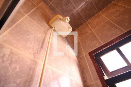 Casa à venda com 240m², 3 quartos e 2 vagasBanheiro social