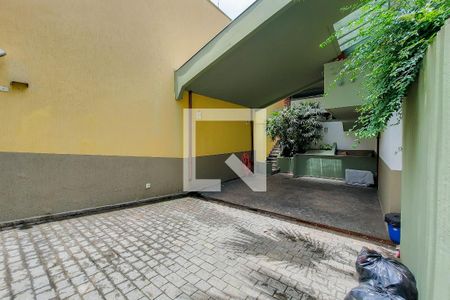 Casa à venda com 388m², 4 quartos e 4 vagas Casa à venda com 388m², 4 quartos e 4 vagasGaragem