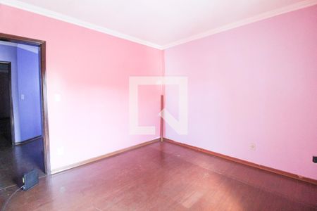 Casa à venda com 280m², 5 quartos e 1 vaga Casa à venda com 280m², 5 quartos e 1 vagaQuarto Suíte