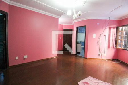 Casa à venda com 280m², 5 quartos e 1 vaga Casa à venda com 280m², 5 quartos e 1 vagaQuarto Suíte