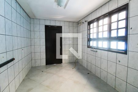 Casa à venda com 280m², 5 quartos e 1 vaga Casa à venda com 280m², 5 quartos e 1 vagaCozinha