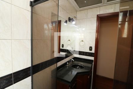 Casa à venda com 202m², 3 quartos e 4 vagasBanheiro