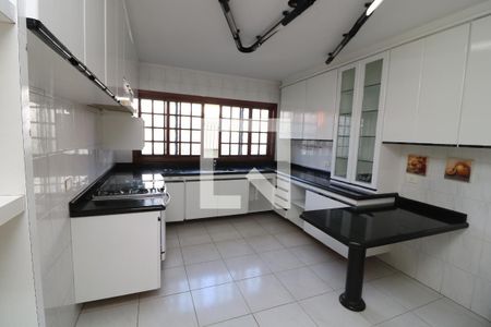 Casa à venda com 202m², 3 quartos e 4 vagasCozinha