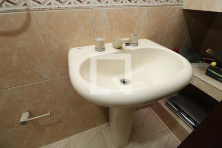 Casa à venda com 202m², 3 quartos e 4 vagasbanheiro 4