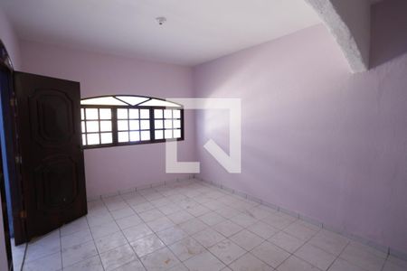 Sala 1 de casa para alugar com 2 quartos, 163m² em Jardim Cotinha, São Paulo