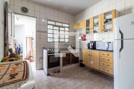 Casa à venda com 110m², 2 quartos e 2 vagasCozinha