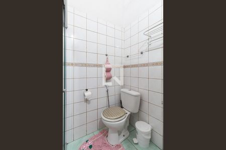 Casa à venda com 110m², 2 quartos e 2 vagasBanheiro