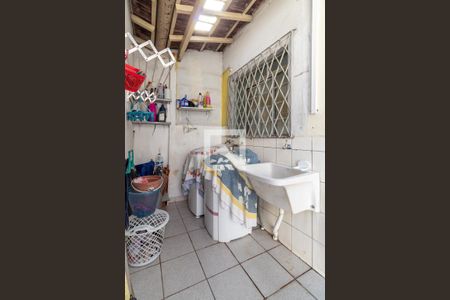 Casa à venda com 110m², 2 quartos e 2 vagasÁrea de Serviço