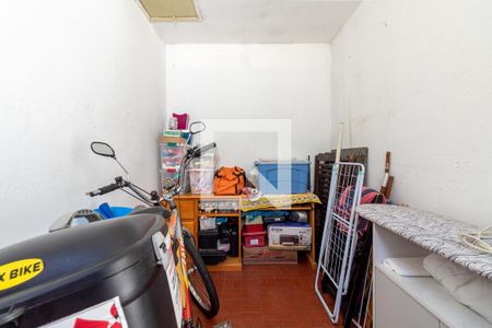 Casa à venda com 110m², 2 quartos e 2 vagasQuarto Externo